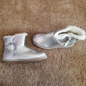 Circo - Silver Ankle Boots with Fur